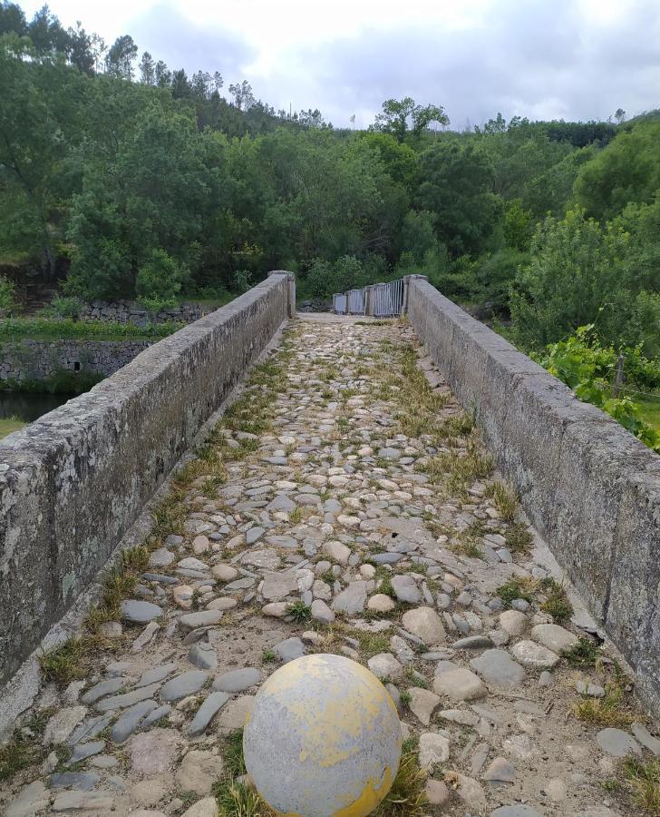 Abrigo Do Cabecinho - Serra Da Estrela Cortes do Meio Exterior foto